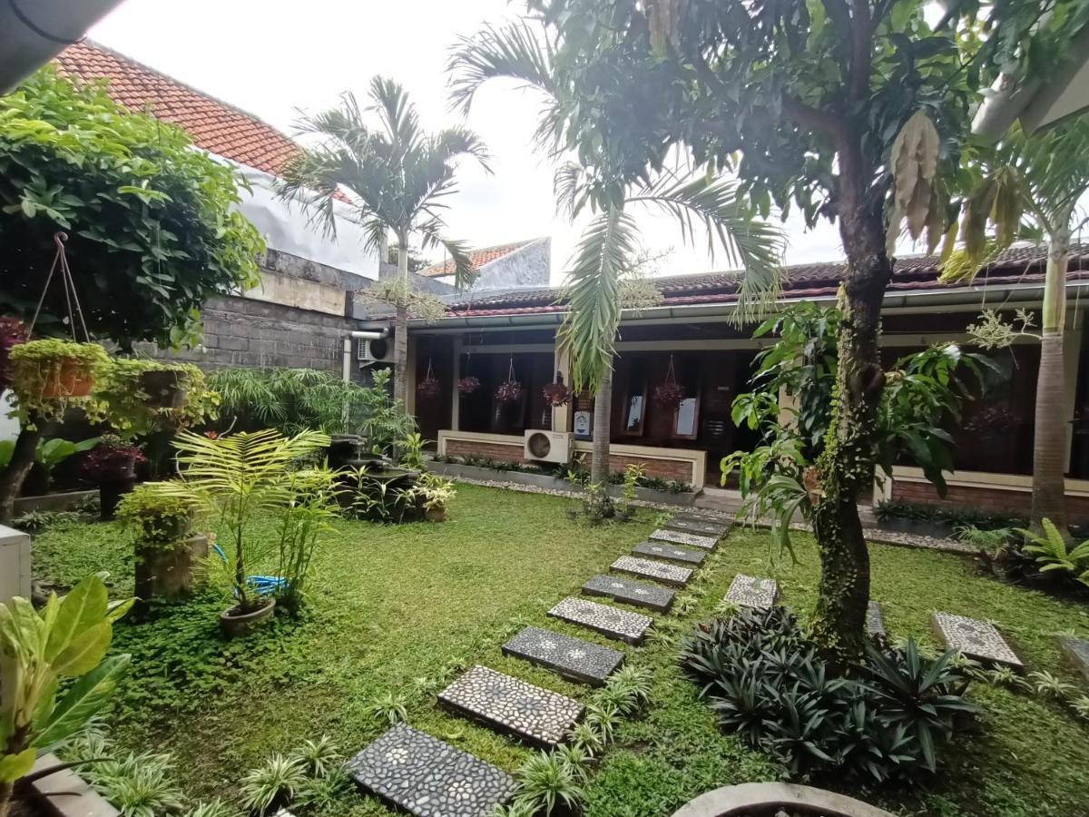 Rumah Kami Guest House Yogyakarta Dış mekan fotoğraf