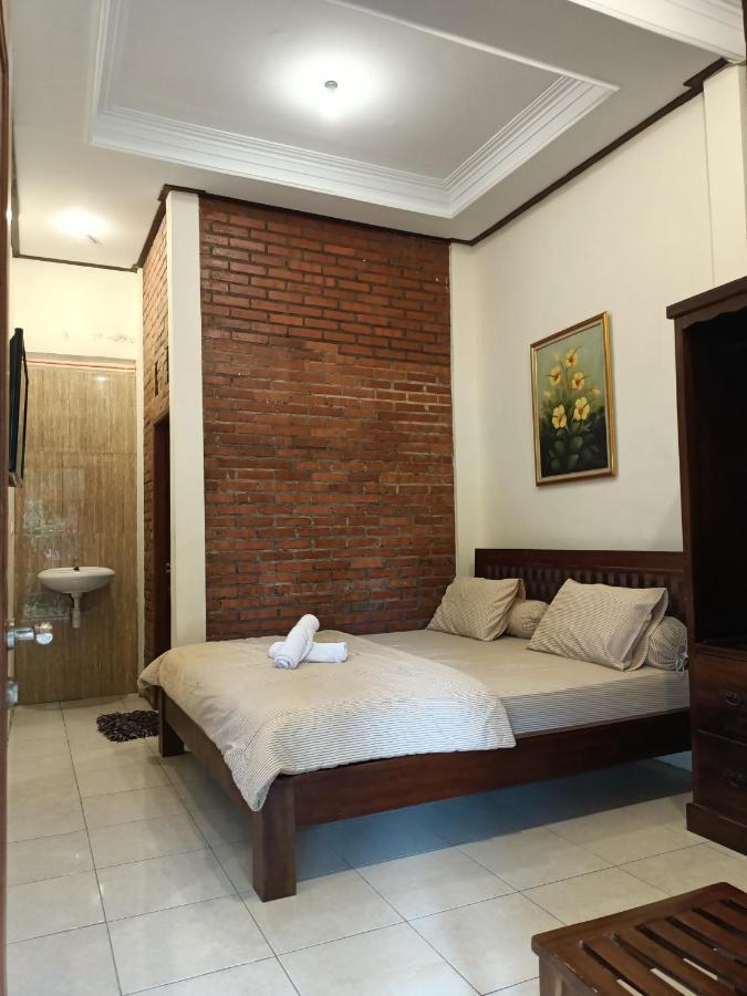 Rumah Kami Guest House Yogyakarta Dış mekan fotoğraf